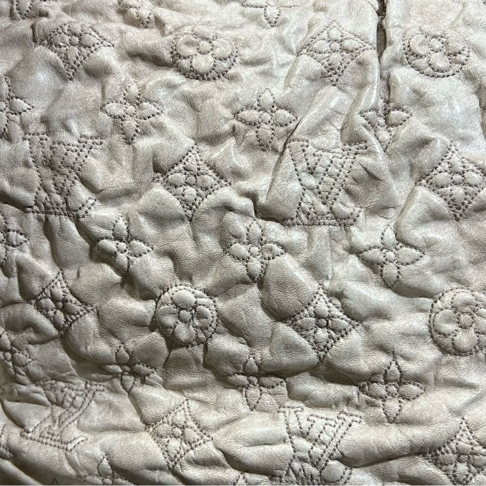 LOUIS VUITTON Monogram Olympe Nimbus PM 18x12 embossed leather EUC vintage rare - Picture 7 of 17